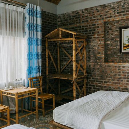 Tam Coc Lakeside Homestay Нин Бин Екстериор снимка