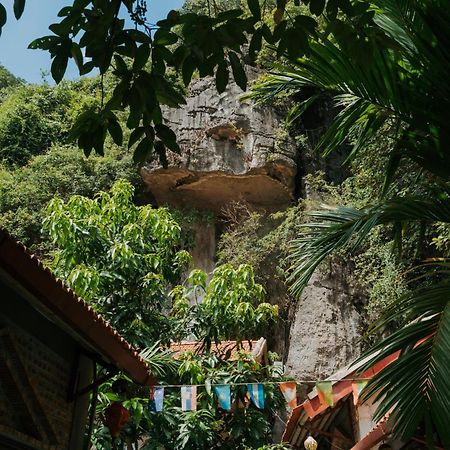 Tam Coc Lakeside Homestay Нин Бин Екстериор снимка