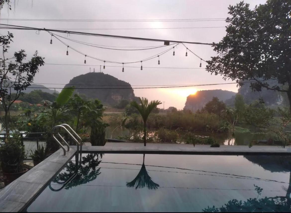 Tam Coc Lakeside Homestay Нин Бин Екстериор снимка