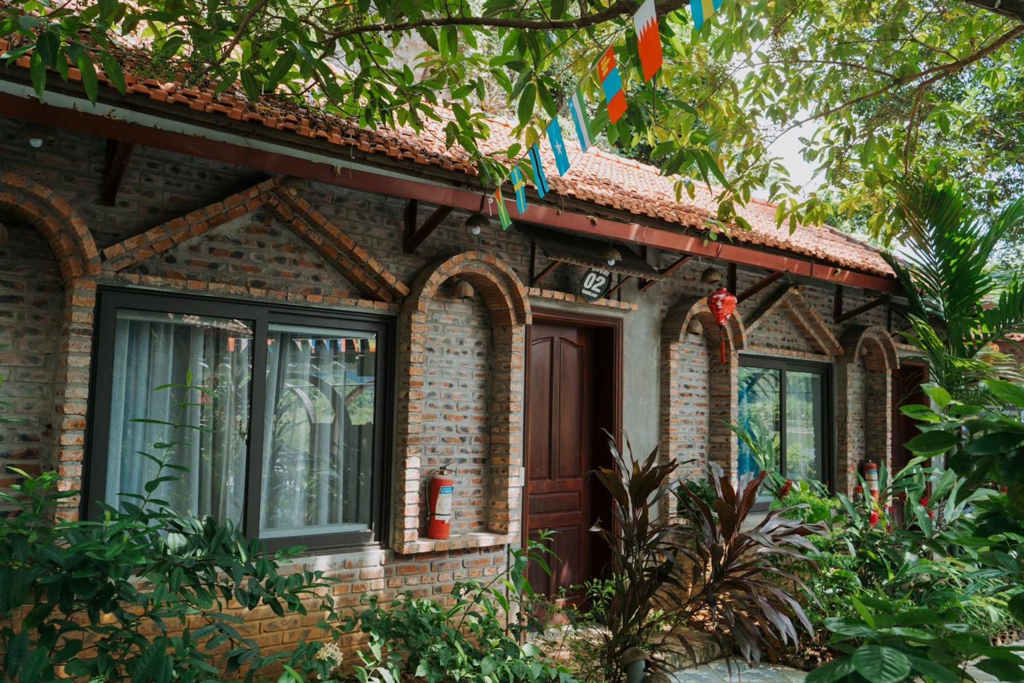Tam Coc Lakeside Homestay Нин Бин Екстериор снимка