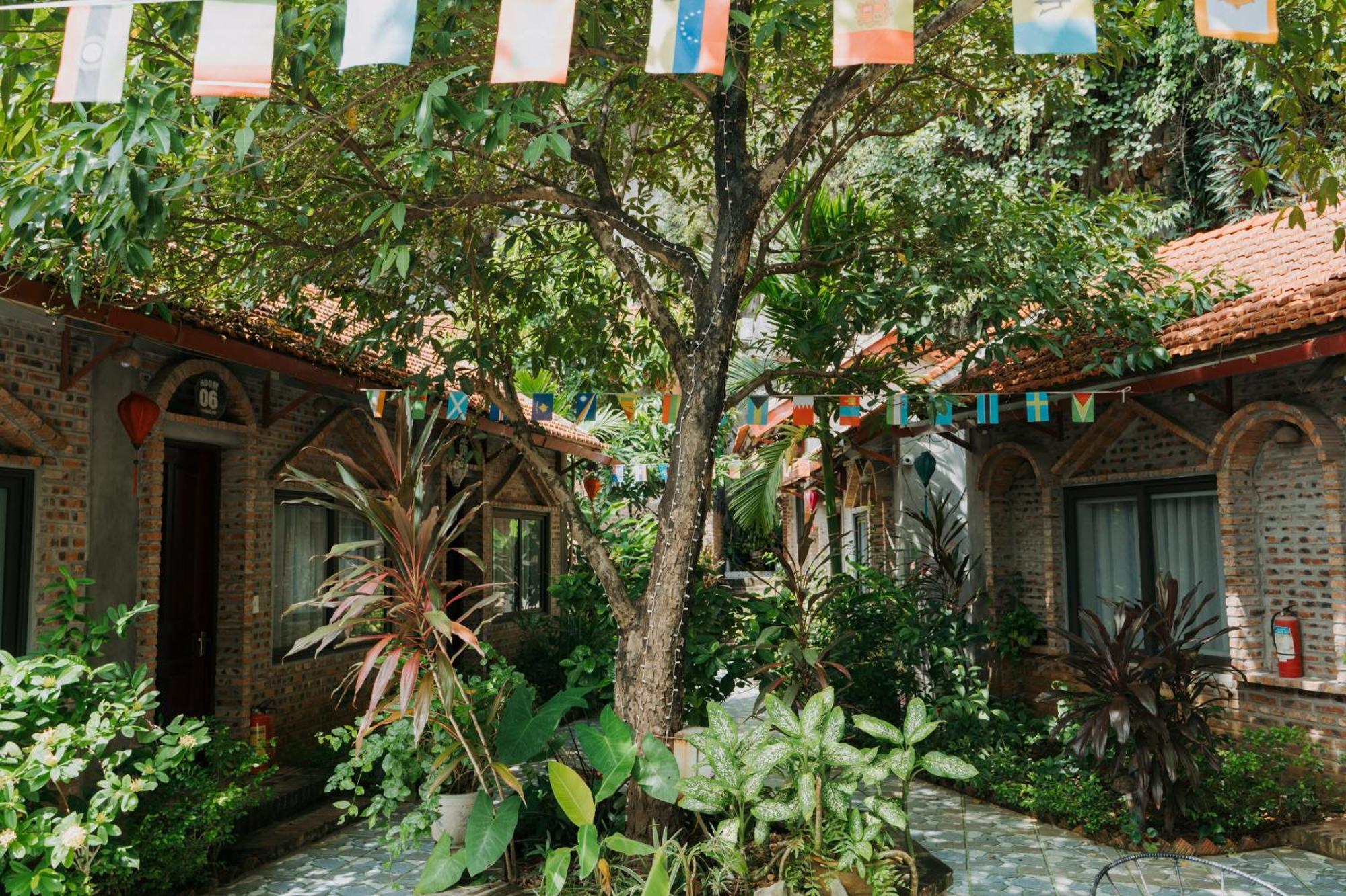 Tam Coc Lakeside Homestay Нин Бин Екстериор снимка