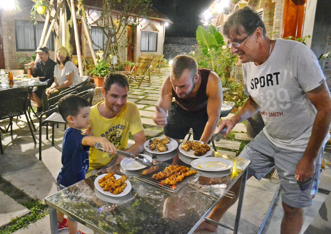 Tam Coc Lakeside Homestay Нин Бин Екстериор снимка