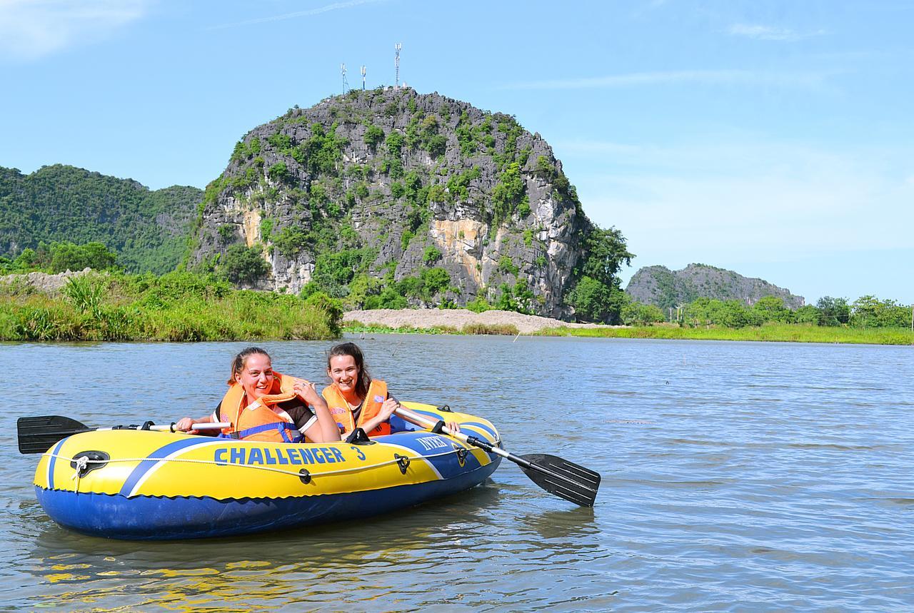Tam Coc Lakeside Homestay Нин Бин Екстериор снимка