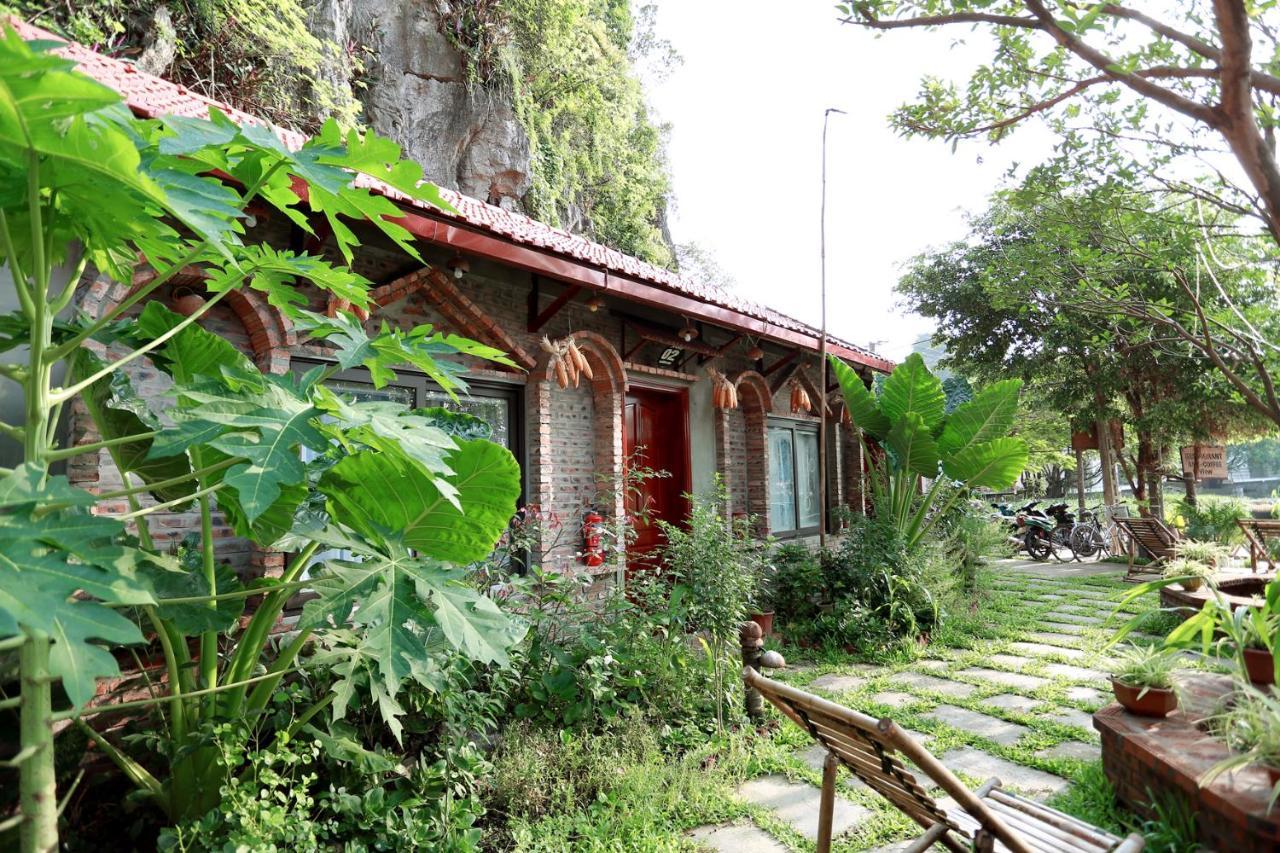Tam Coc Lakeside Homestay Нин Бин Екстериор снимка